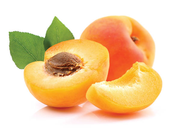 Ripe apricots with slice